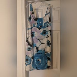 Straight line zip up dress ,New York and Company size 4